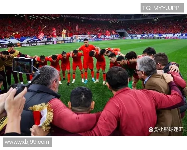 足球明星纷纷点赞最新比赛精彩瞬间引发球迷热议与关注 足球明星纷纷点赞最新比赛精彩瞬间引发球迷热议与关注